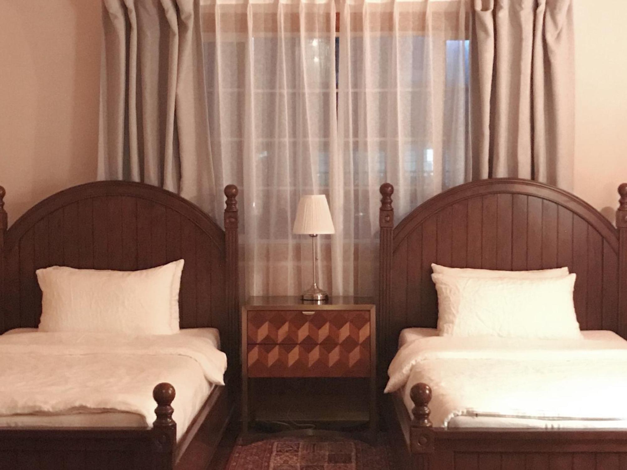 At Corner Resort & Garden เมืองเชจู ภายนอก รูปภาพ